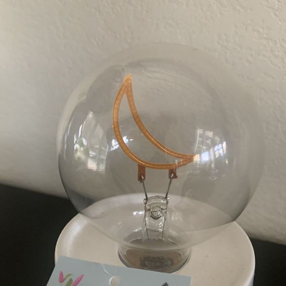 6.5" Crescent Moon Shaped Wire Bulb LED Light Table Top Decor Concepts In Time - Picture 4 of 11